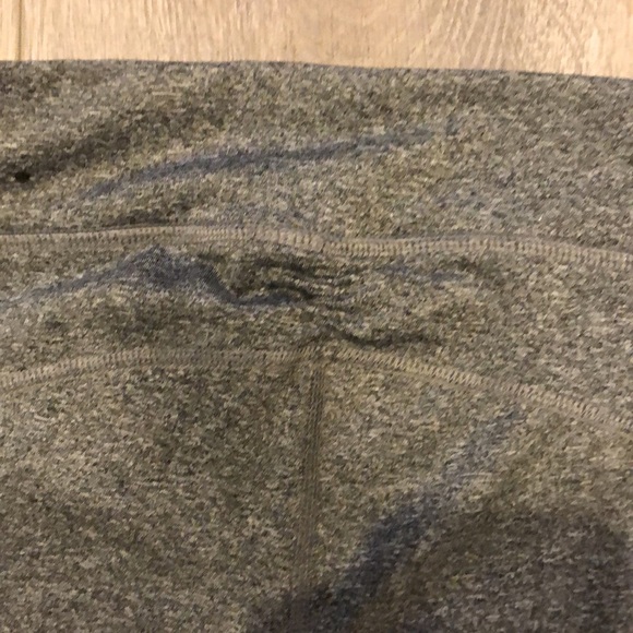 Aeropostale Best Booty Ever Capri leggings in heathered grey Small - Picture 3 of 5